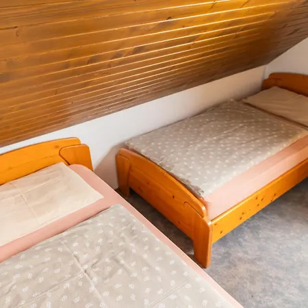 公寓 Darinka Mencinger